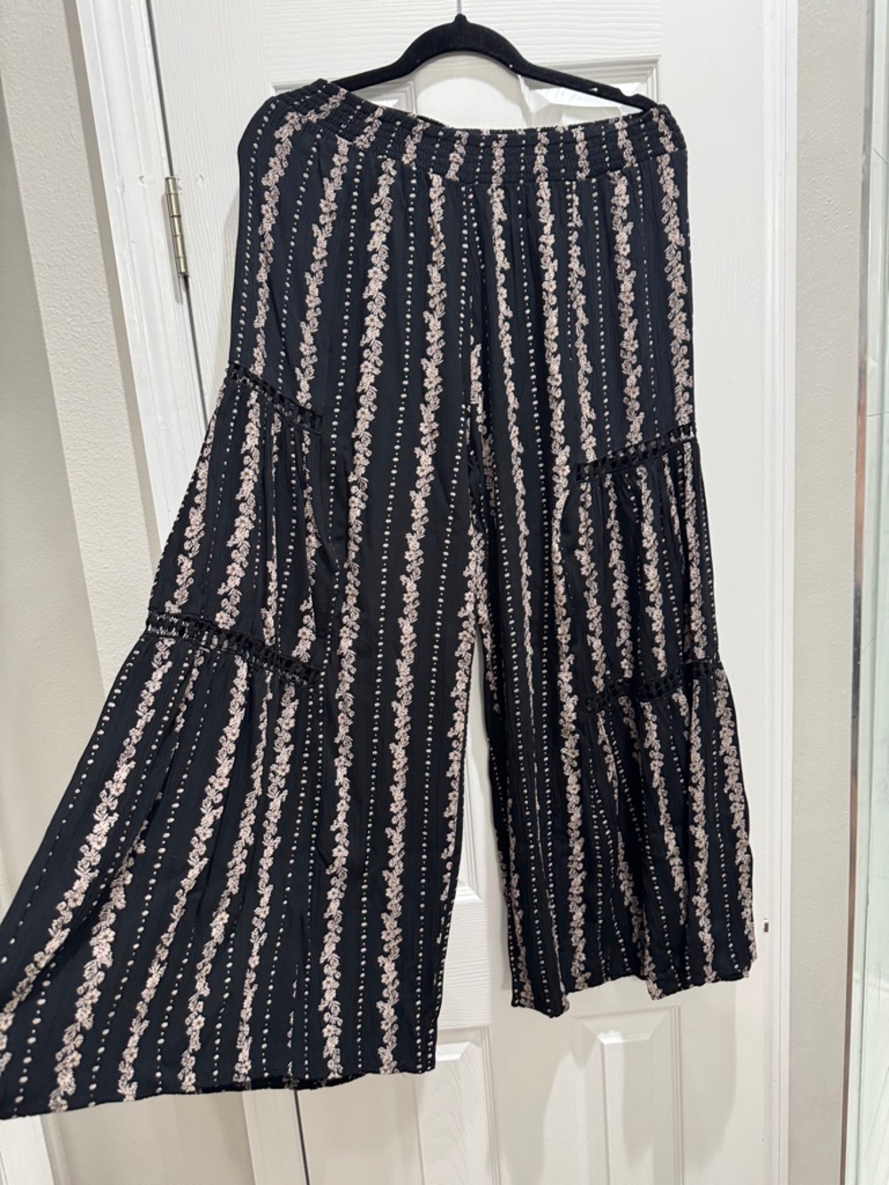 Angie Black Wide-Leg Pants with Cream Floral Stripes